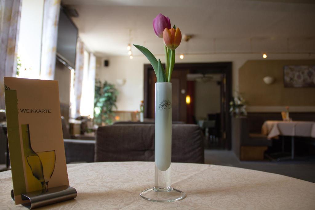 Hotel & Restaurant Arnoldusklause Duren Room photo